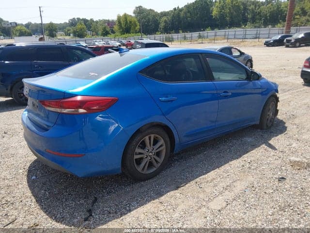 2018 HYUNDAI ELANTRA SEL 4