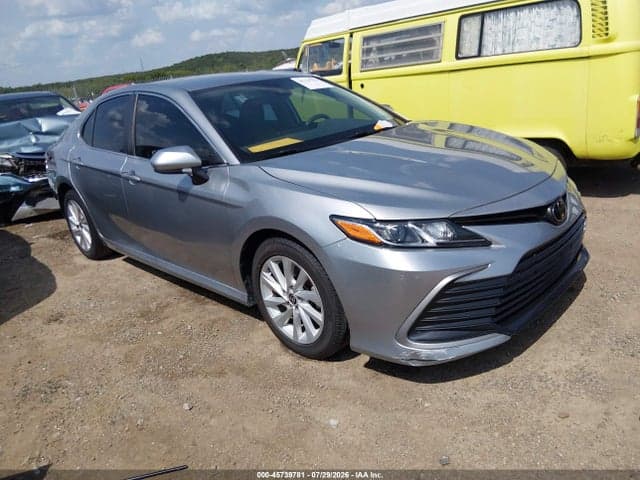 2022 TOYOTA CAMRY LE 1