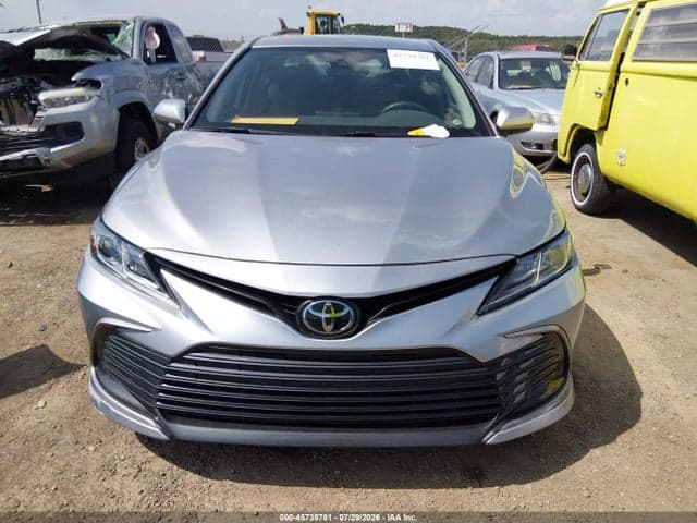 2022 TOYOTA CAMRY LE 13