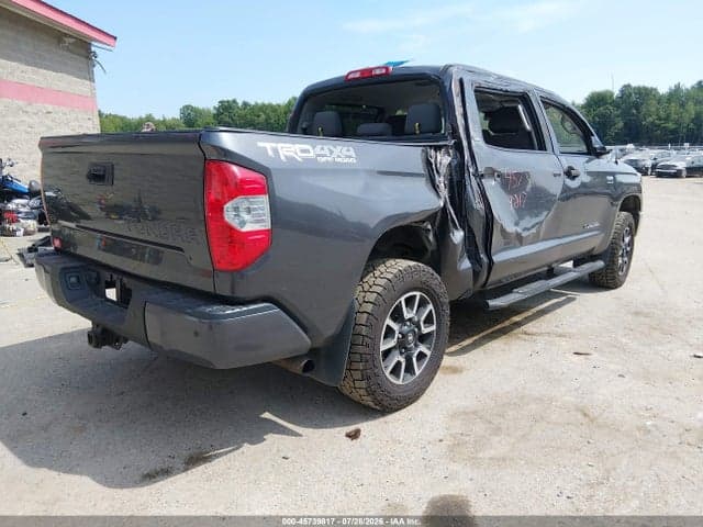 2018 TOYOTA TUNDRA SR5 5.7L V8 4