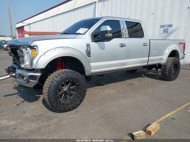 2017 FORD F-350 LARIAT 2