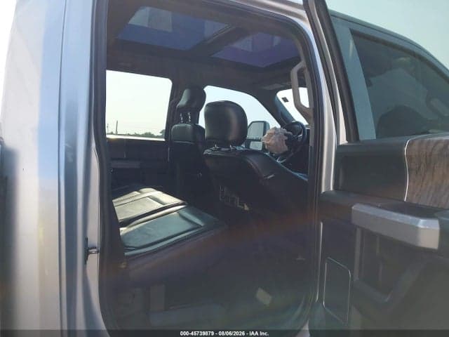 2017 FORD F-350 LARIAT 8