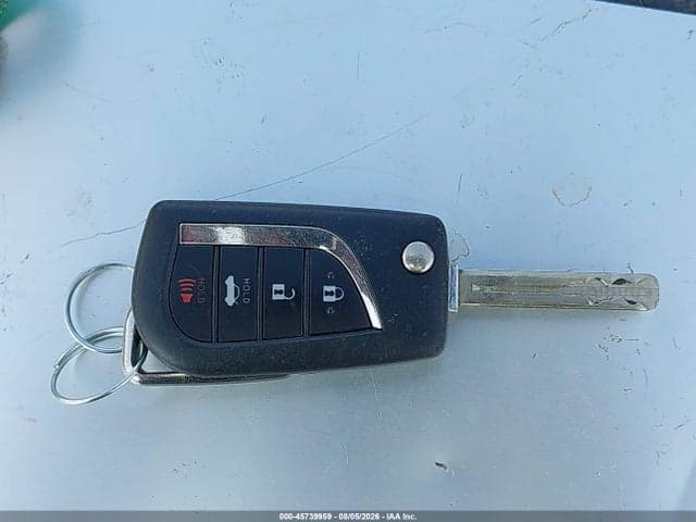 2018 TOYOTA CAMRY L/LE/XLE/SE/XSE 11