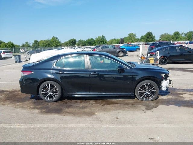 2018 TOYOTA CAMRY L/LE/XLE/SE/XSE 14