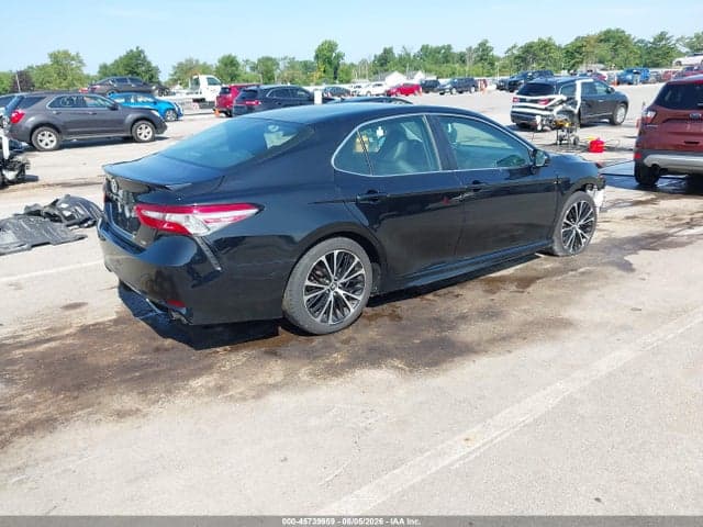 2018 TOYOTA CAMRY L/LE/XLE/SE/XSE 4