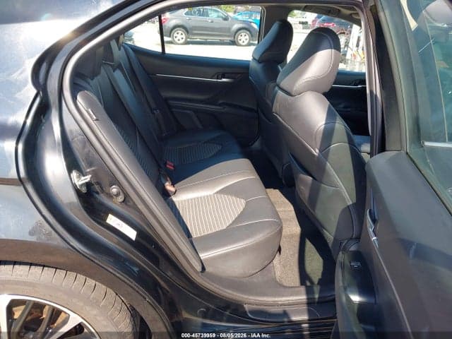 2018 TOYOTA CAMRY L/LE/XLE/SE/XSE 8