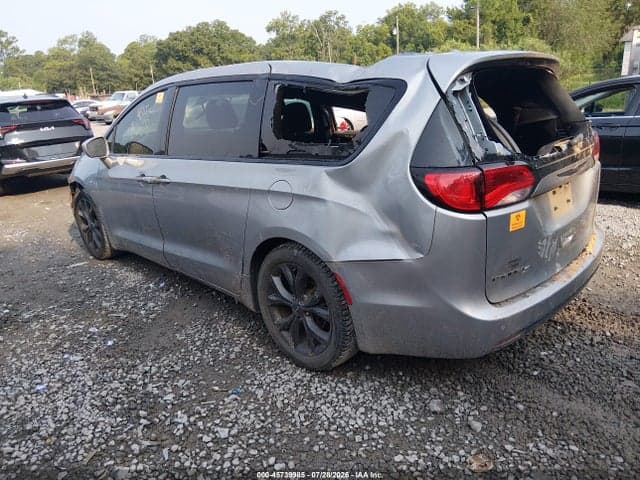 2018 CHRYSLER PACIFICA TOURING PLUS 3
