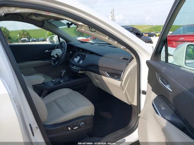 2019 CADILLAC XT4 PREMIUM LUXURY 5