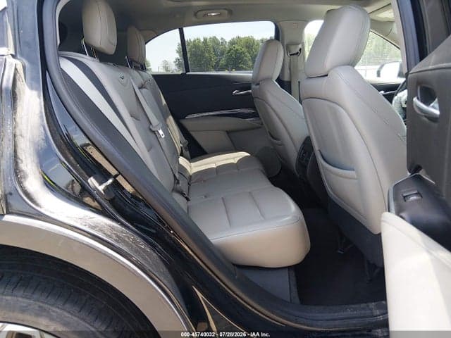 2019 CADILLAC XT4 LUXURY 8
