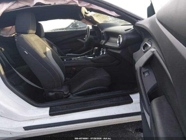 2024 CHEVROLET CAMARO RWD LT1 5