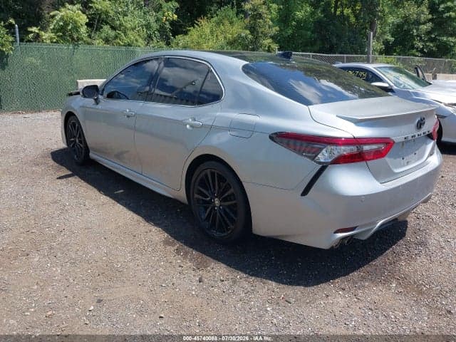2021 TOYOTA CAMRY XSE 3