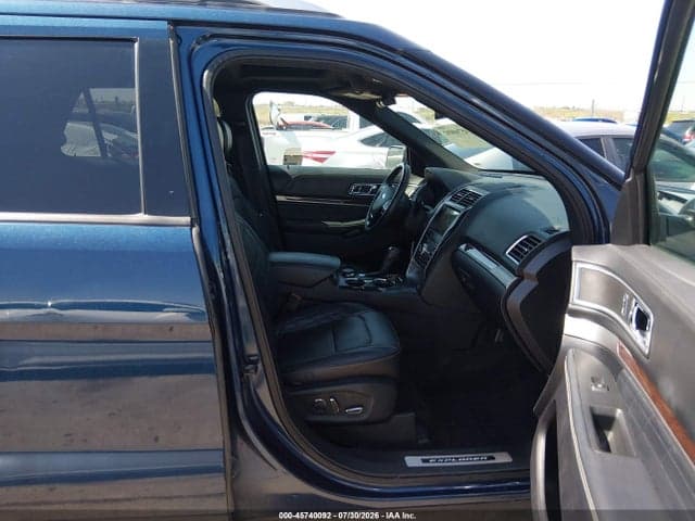 2017 FORD EXPLORER PLATINUM 5