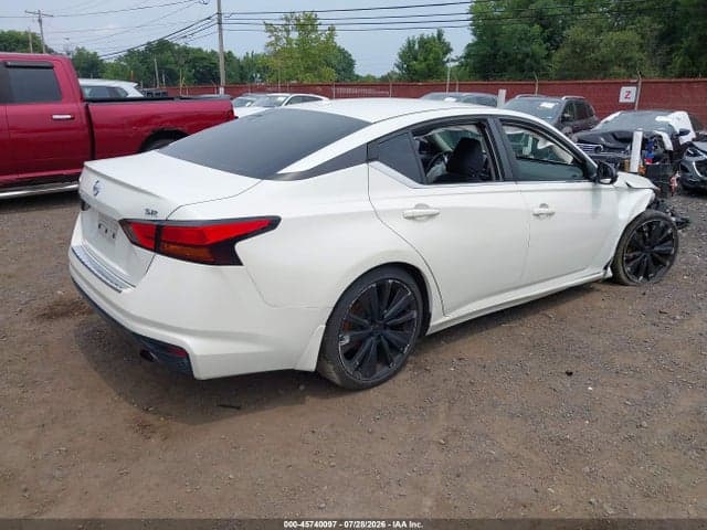 2019 NISSAN ALTIMA 2.5 SR 4