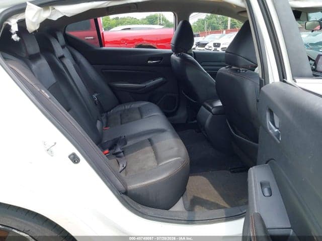 2019 NISSAN ALTIMA 2.5 SR 8