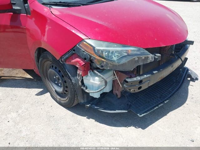 2019 TOYOTA COROLLA LE 18