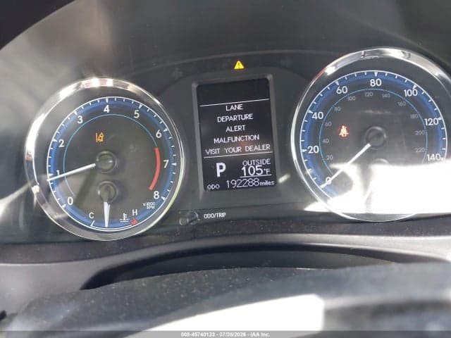 2019 TOYOTA COROLLA LE 7