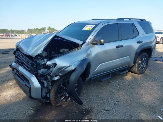 2025 TOYOTA 4RUNNER SR5 2