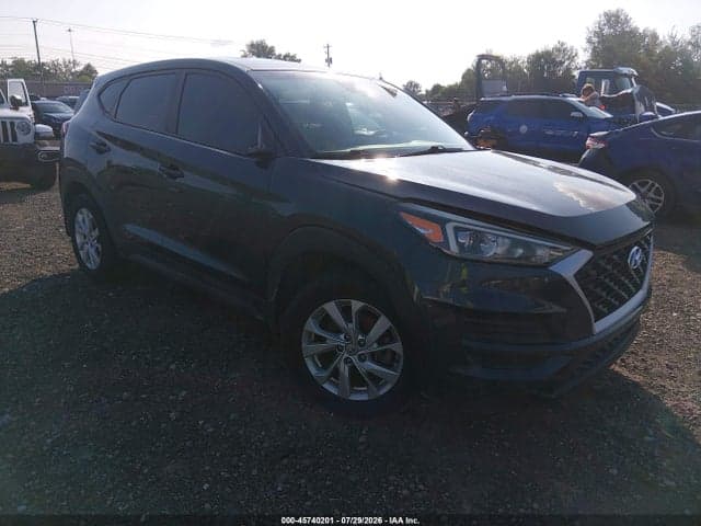 2021 HYUNDAI TUCSON SE 1