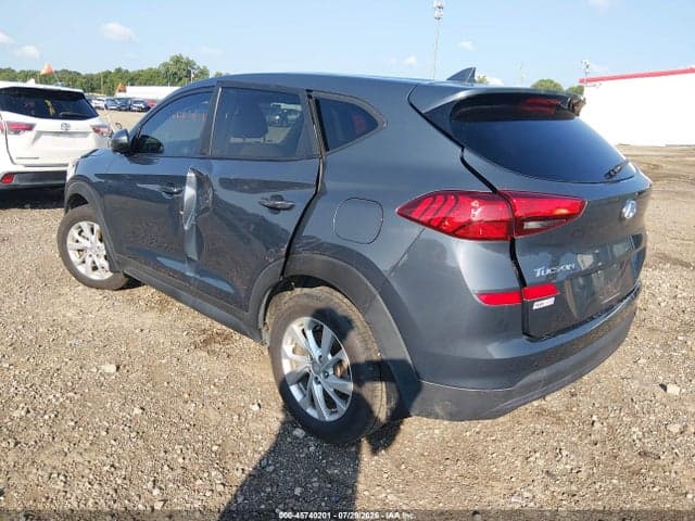 2021 HYUNDAI TUCSON SE 3