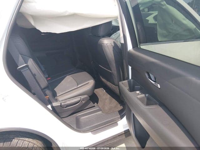 2026 NISSAN PATHFINDER SL 8