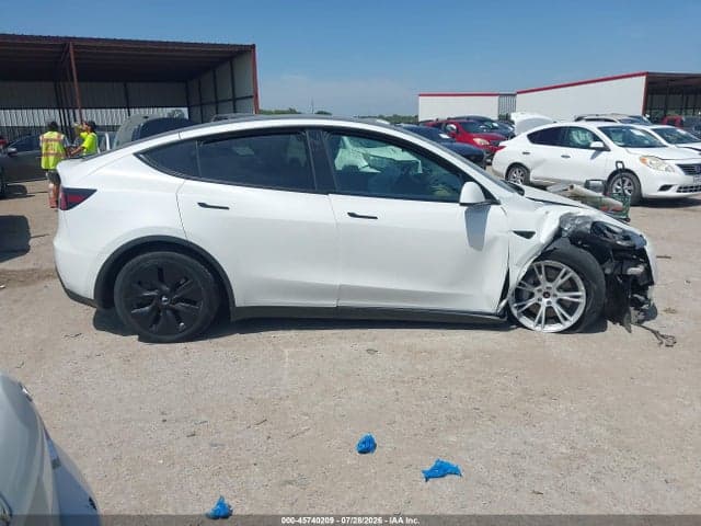 2022 TESLA MODEL Y LONG RANGE DUAL MOTOR ALL-WHEEL DRIVE 12