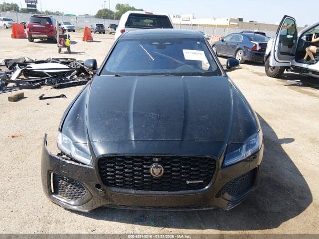 2021 JAGUAR XF R-DYNAMIC SE P300 AWD AUTOMATIC 13
