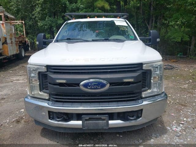 2018 FORD F-350 CHASSIS XL 12