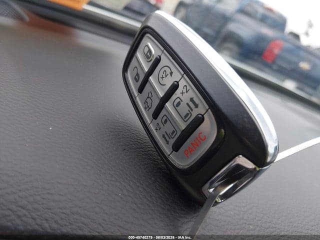 2018 CHRYSLER PACIFICA TOURING PLUS 11