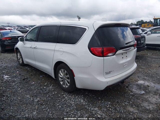 2018 CHRYSLER PACIFICA TOURING PLUS 3
