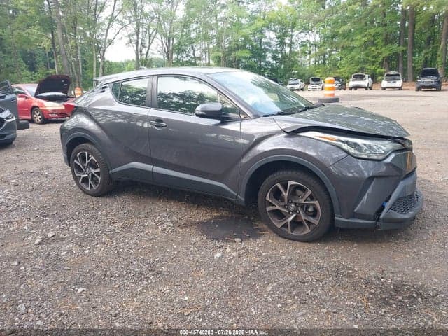 2021 TOYOTA C-HR XLE