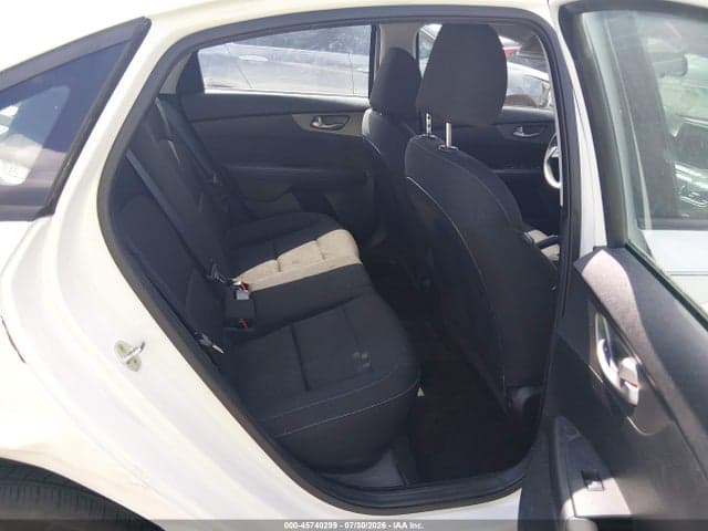 2020 KIA FORTE FE 8