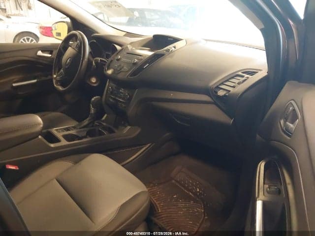 2017 FORD ESCAPE SE 5