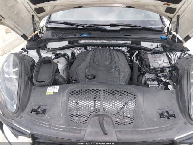 2022 PORSCHE MACAN 10