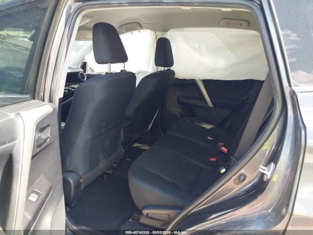 2018 TOYOTA RAV4 LE 7