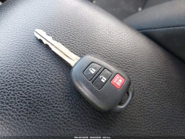 2018 TOYOTA RAV4 LE 10