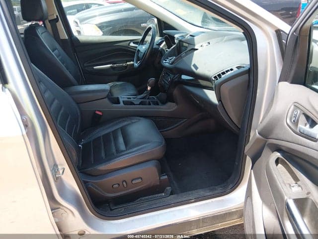 2017 FORD ESCAPE TITANIUM 5