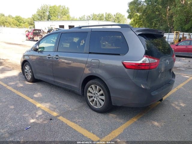 2017 TOYOTA SIENNA XLE 7 PASSENGER 3