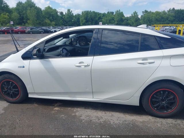 2017 TOYOTA PRIUS PRIME PREMIUM 14