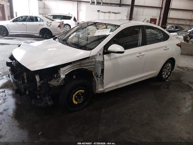 2019 HYUNDAI ACCENT SE 2