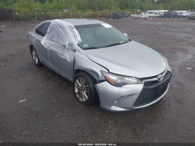 2017 TOYOTA CAMRY SE - 1