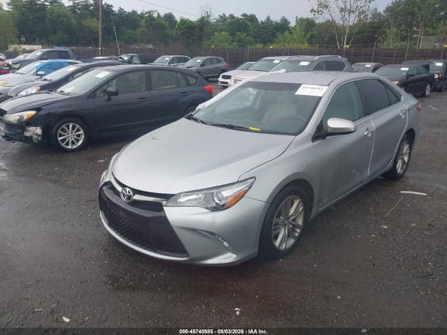 2017 TOYOTA CAMRY SE 2