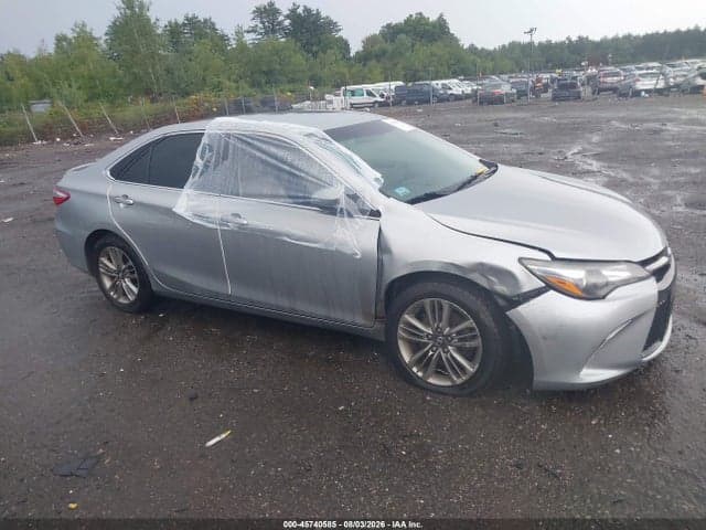 2017 TOYOTA CAMRY SE 12