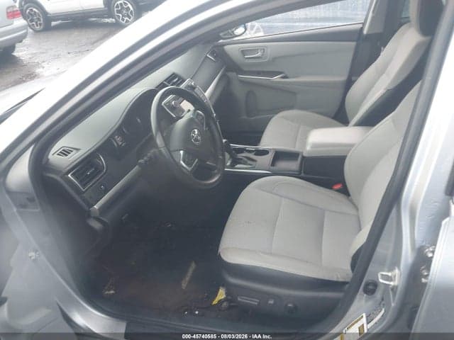2017 TOYOTA CAMRY SE 5