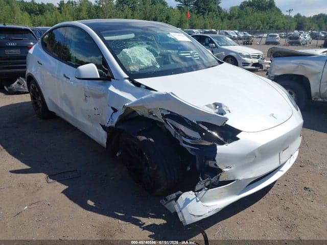 2023 TESLA MODEL Y 6
