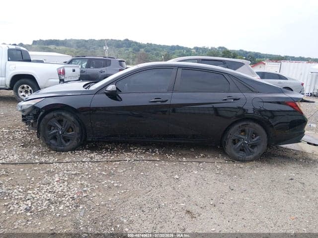 2022 HYUNDAI ELANTRA SEL 15
