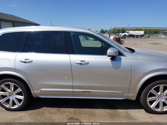2017 VOLVO XC90 T6 INSCRIPTION 13