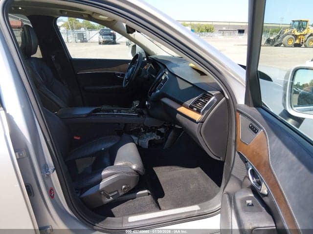 2017 VOLVO XC90 T6 INSCRIPTION 5