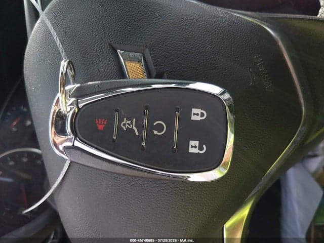 2018 CHEVROLET EQUINOX PREMIER 11
