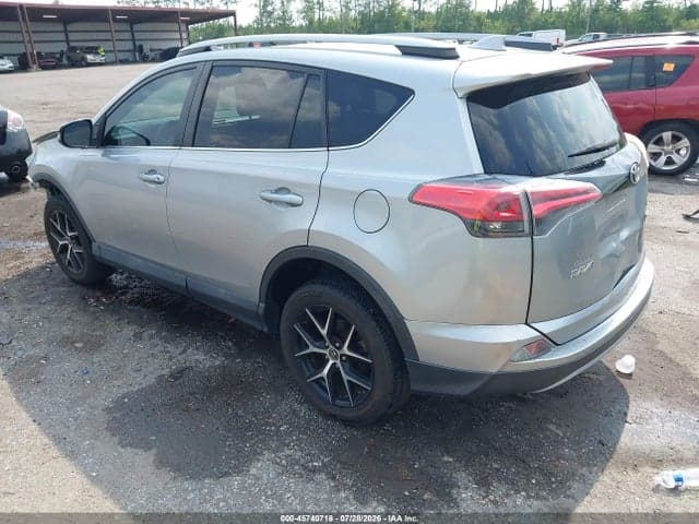 2017 TOYOTA RAV4 SE 3