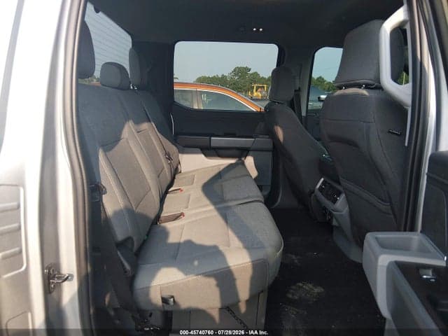2024 FORD F-150 XLT 8
